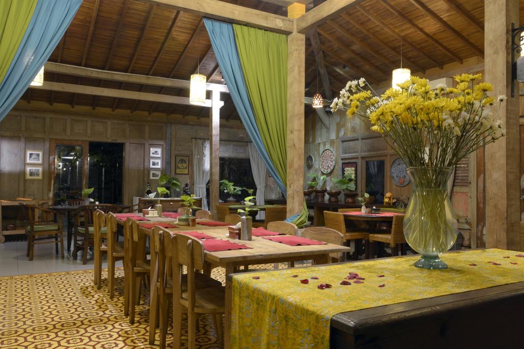 Rumah Batu Boutique Hotel Solo Eksteriør bilde